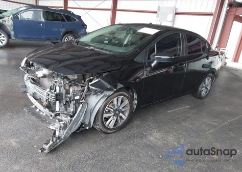 2021 Nissan Versa Sv Xtronic Cvt z USA, uszkodzony, nr VIN 3N1CN8EV4ML878611